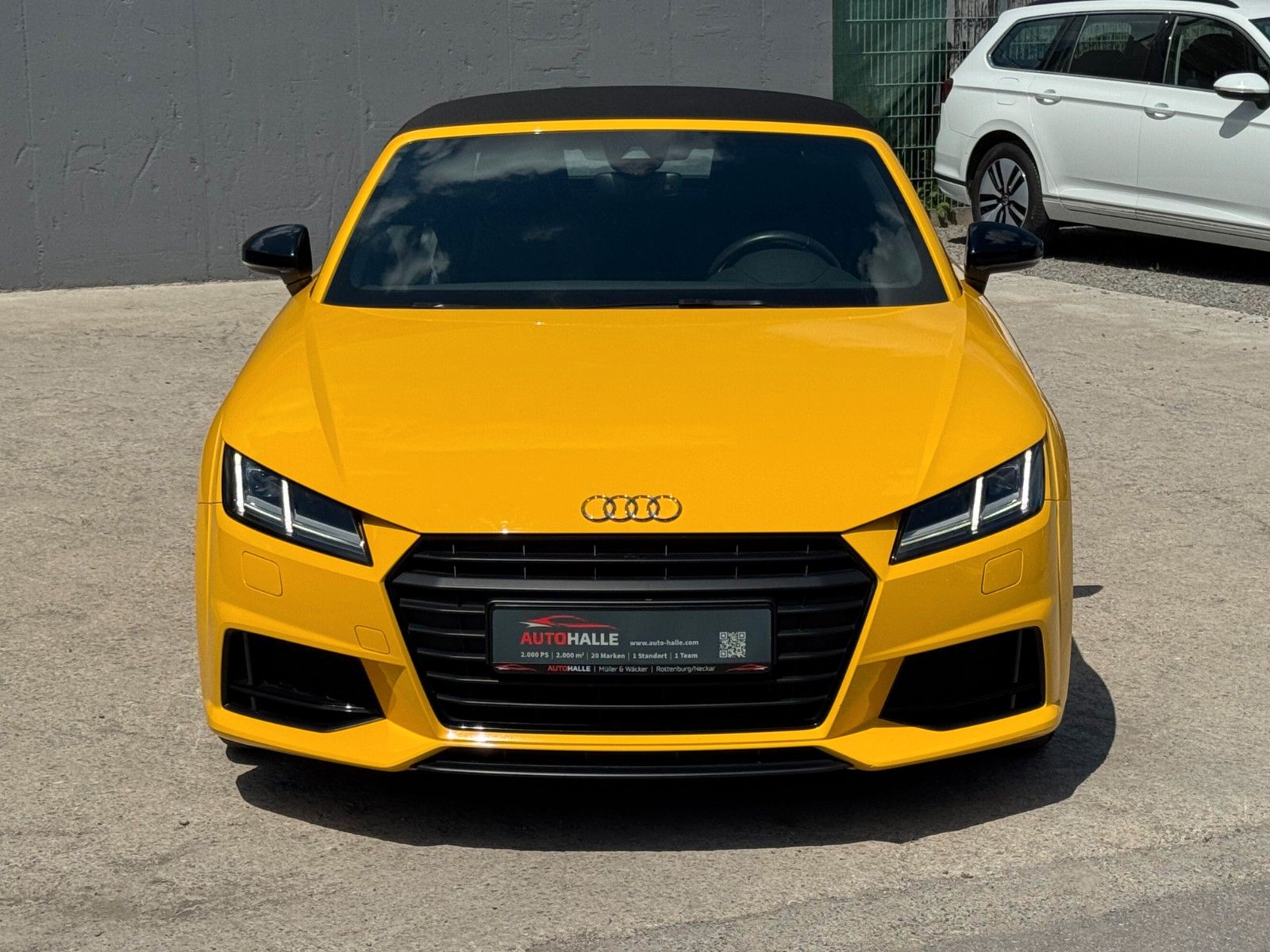 Fahrzeugabbildung Audi TT Roadster 2.0 TFSI DSG S-Line B&O Alcan. SHZ