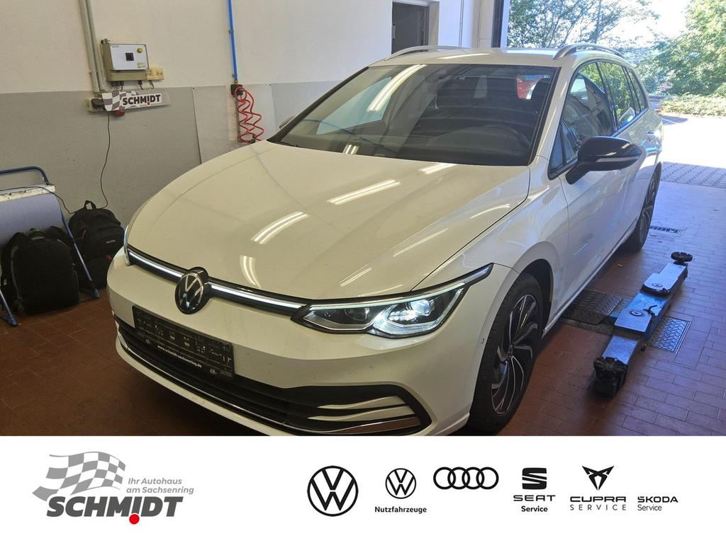 Volkswagen Golf VIII Variant 15 TSI Active AHK LED ACC 2023