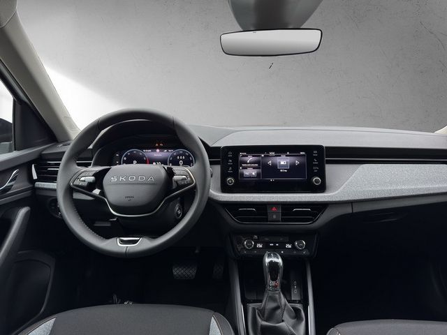 Skoda Kamiq Tour*CAM*4xPDC*SHZ*MATRIX*KESSY*