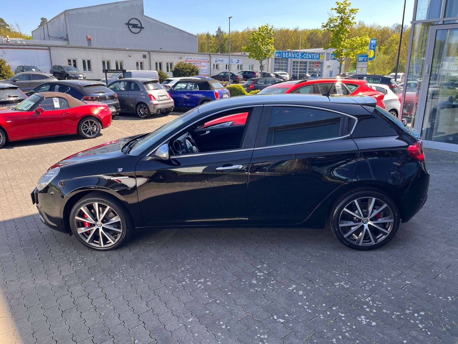 Fahrzeugabbildung Alfa Romeo Giulietta Lusso Ti BOSE XENON NAVI