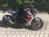 Suzuki GSR750 - SUZUKI GSR 750