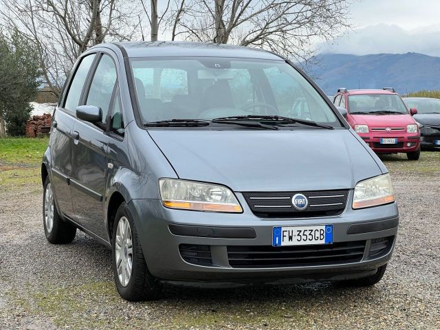 Fiat Idea 1.4 16V Emotion