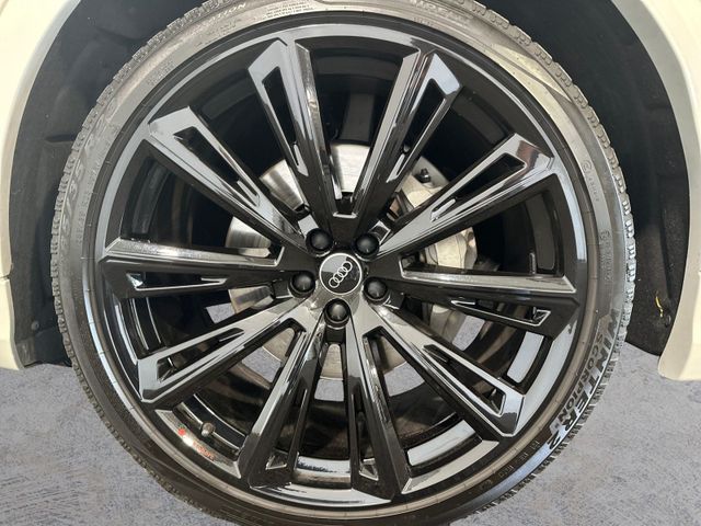 Q8 50 TDI QUATT S LINE HD-MATRIX+PANO+AHK+RAUTE+