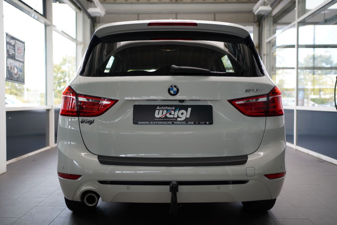 Fahrzeugabbildung BMW 218i Gran Tourer Sport Line LED+AHK+Rückfahrkame