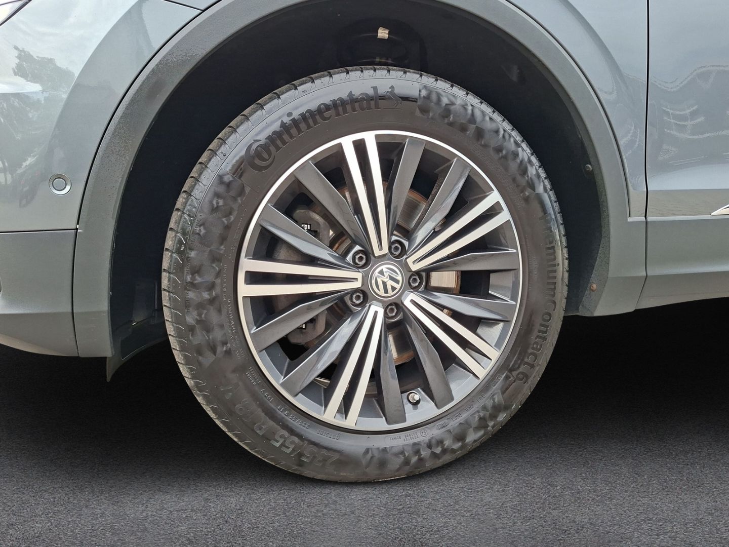 Tiguan Allspace 2.0 TDI Highline 4M *PANO*NAVI*K