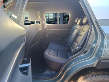 KGM Torres ESSENTIAL 1.5 4WD °LED°Navi°Leder°ACC°SHZ