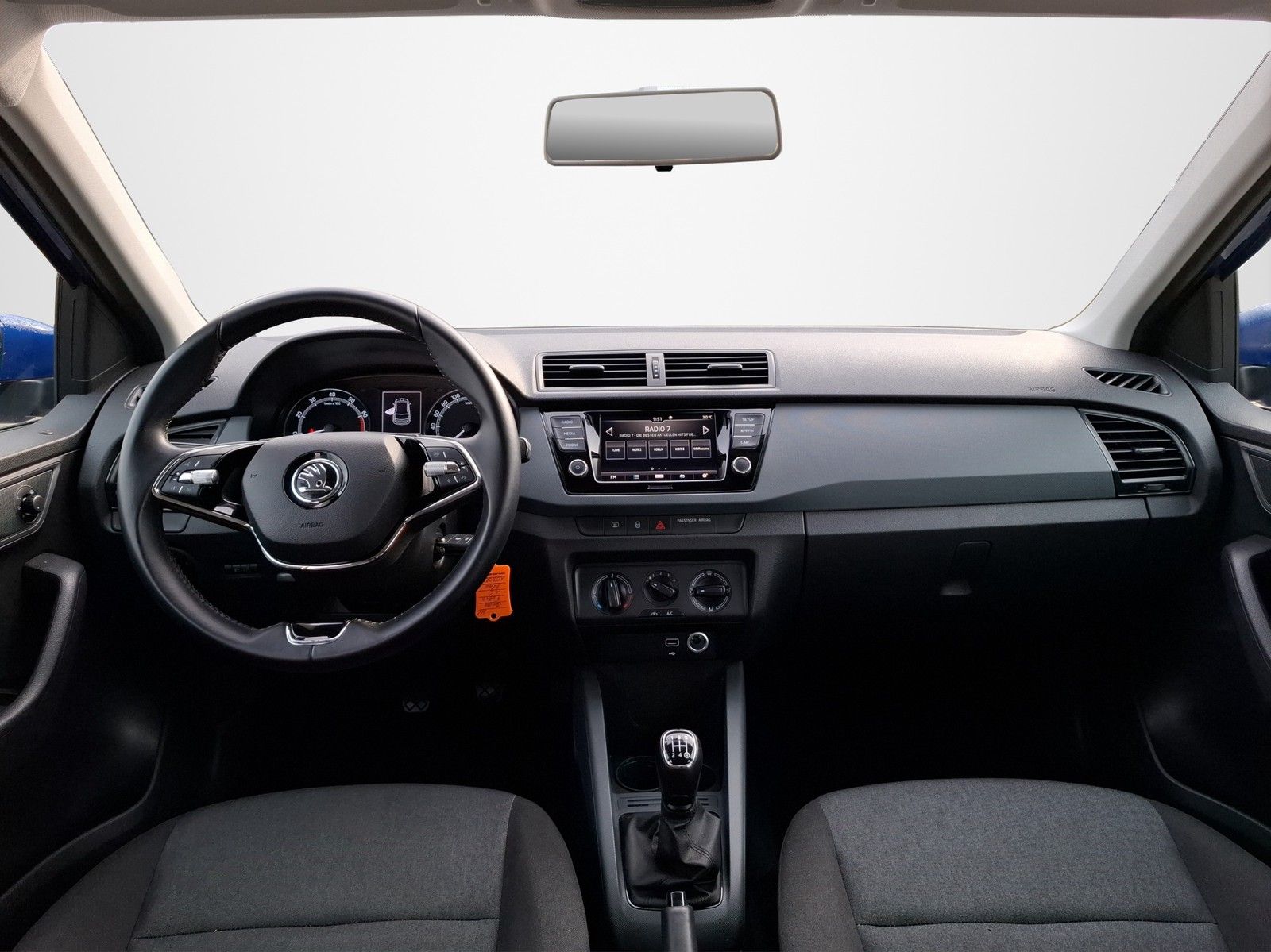 SKODA Fabia 1.0 MPI Cool Plus KLIMA / BLUETOOTH / DAB - Image 10