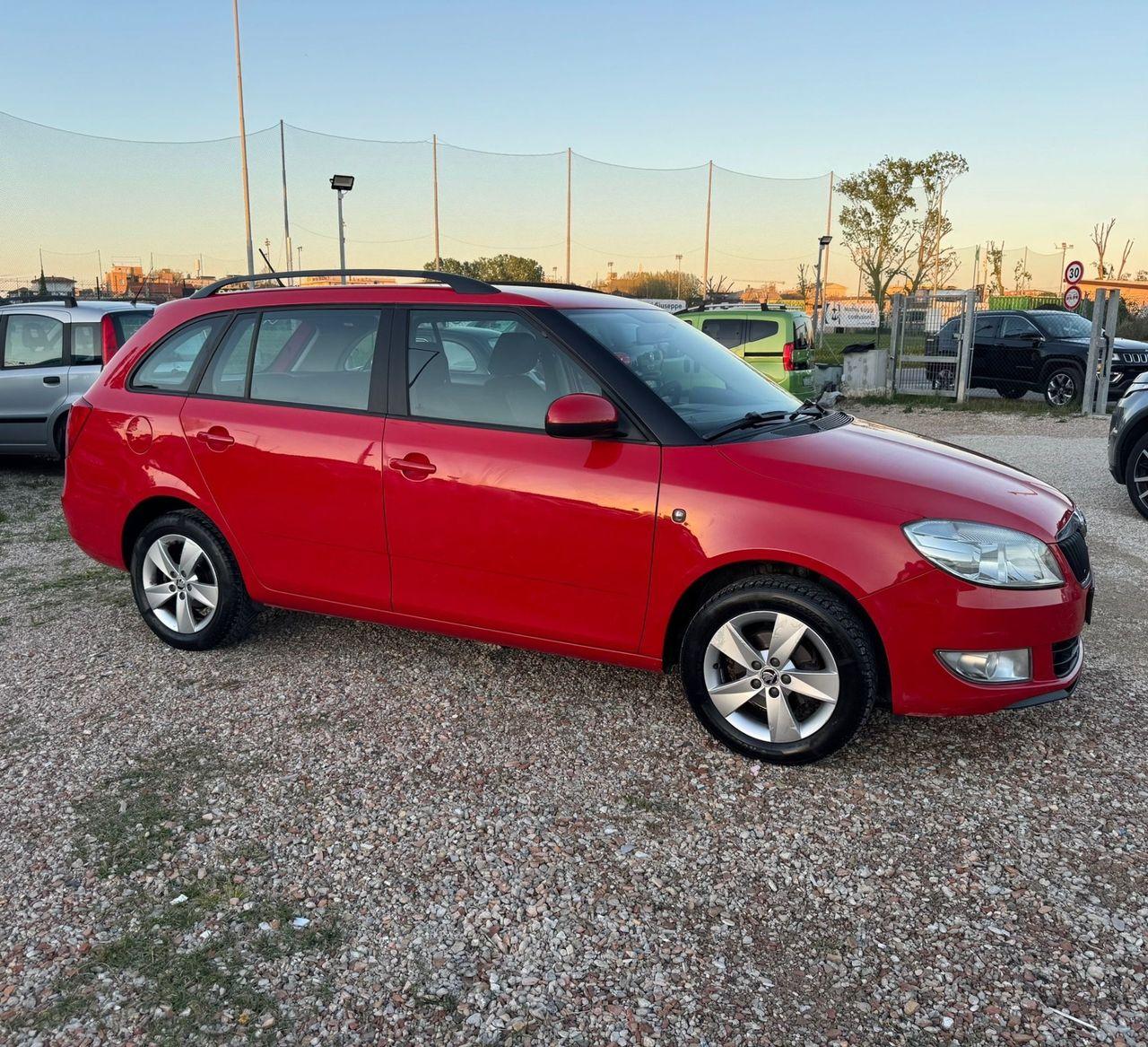 Skoda Fabia 2014 — interior