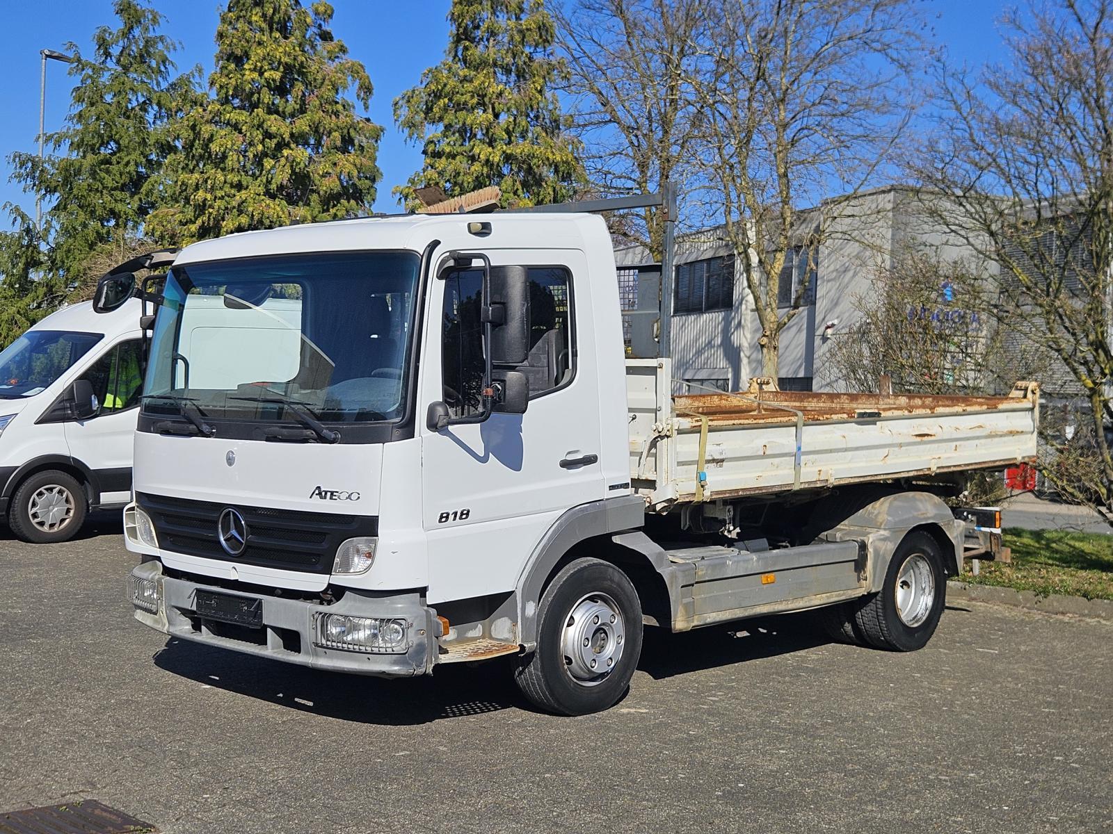 Mercedes-Benz 818 Atego Meiller 3-Seiten-Kipper 2xAHK HU02/27