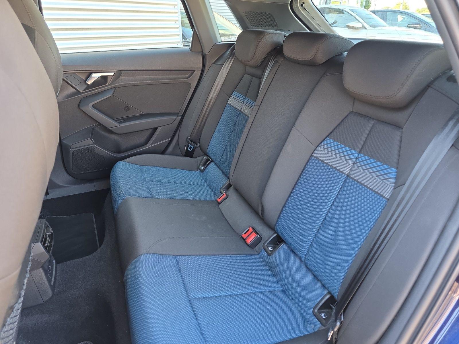 Audi A3 Sportback 30 TDI advanced, Fahrschuleausstatt, миниатюра 11