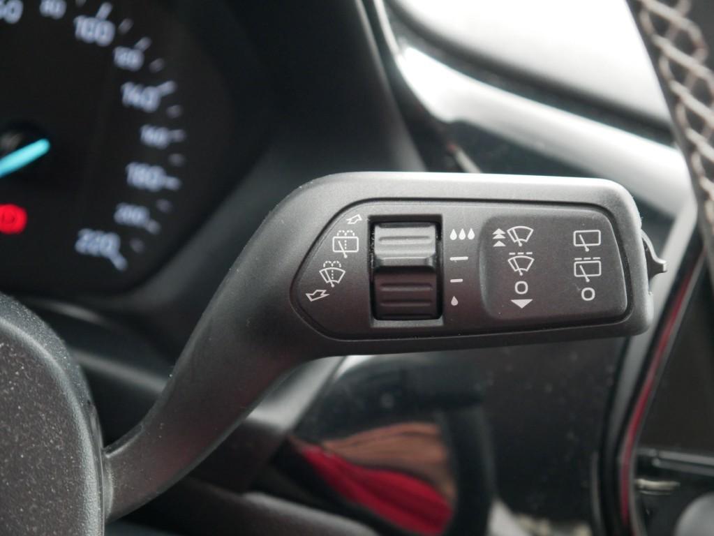 Ford Fiesta 1.0 Titanium LED Android Apple Tempomat