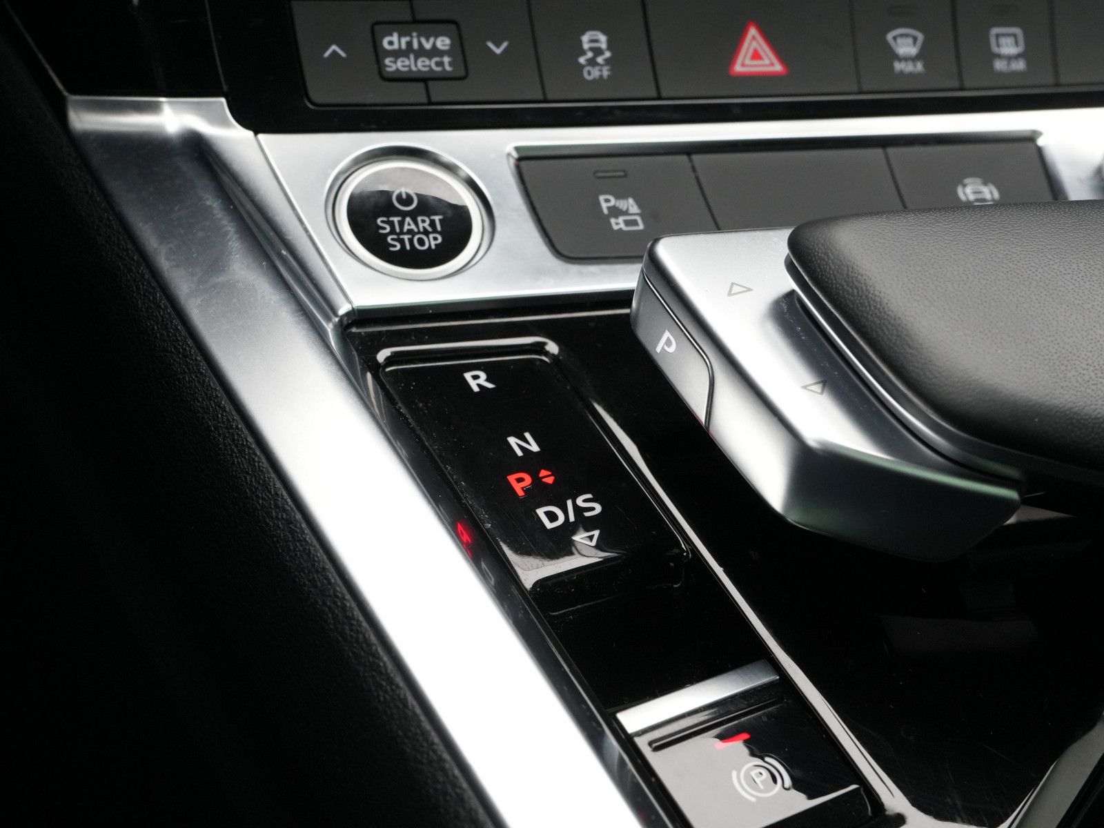 Audi Q8 e-tron - Bild 14