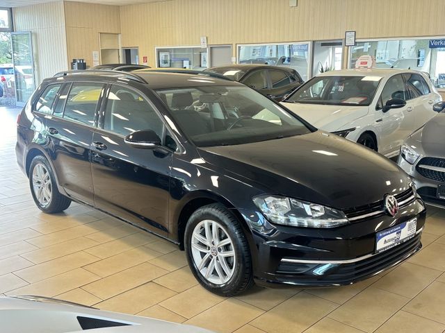 Volkswagen Golf Comfortline ACC Navi Winter-Paket Klima I.H