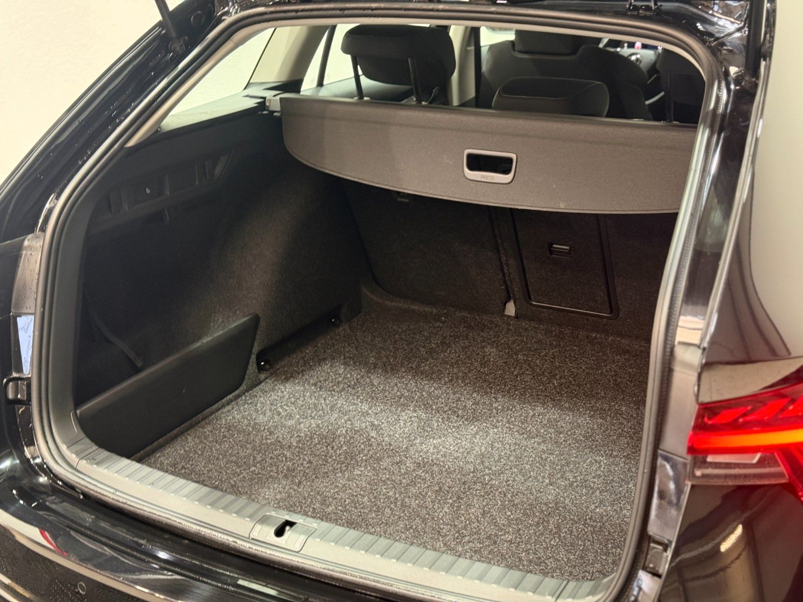 Fahrzeugabbildung SKODA Octavia Combi Style 2.0 TDI DSG