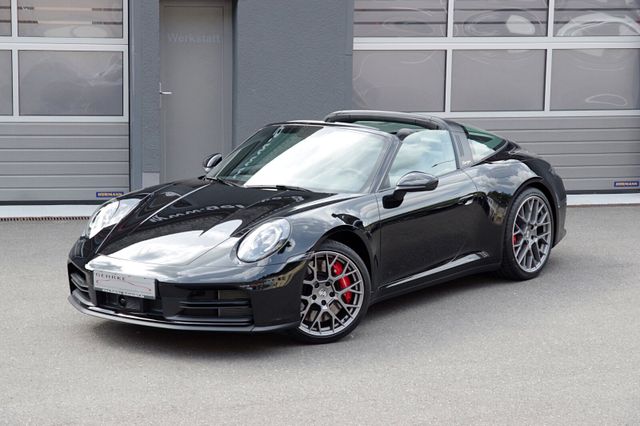 Porsche 992.2 Targa 4S*ACC,BOSE,Chrono,Sitzlüftung,14-W.