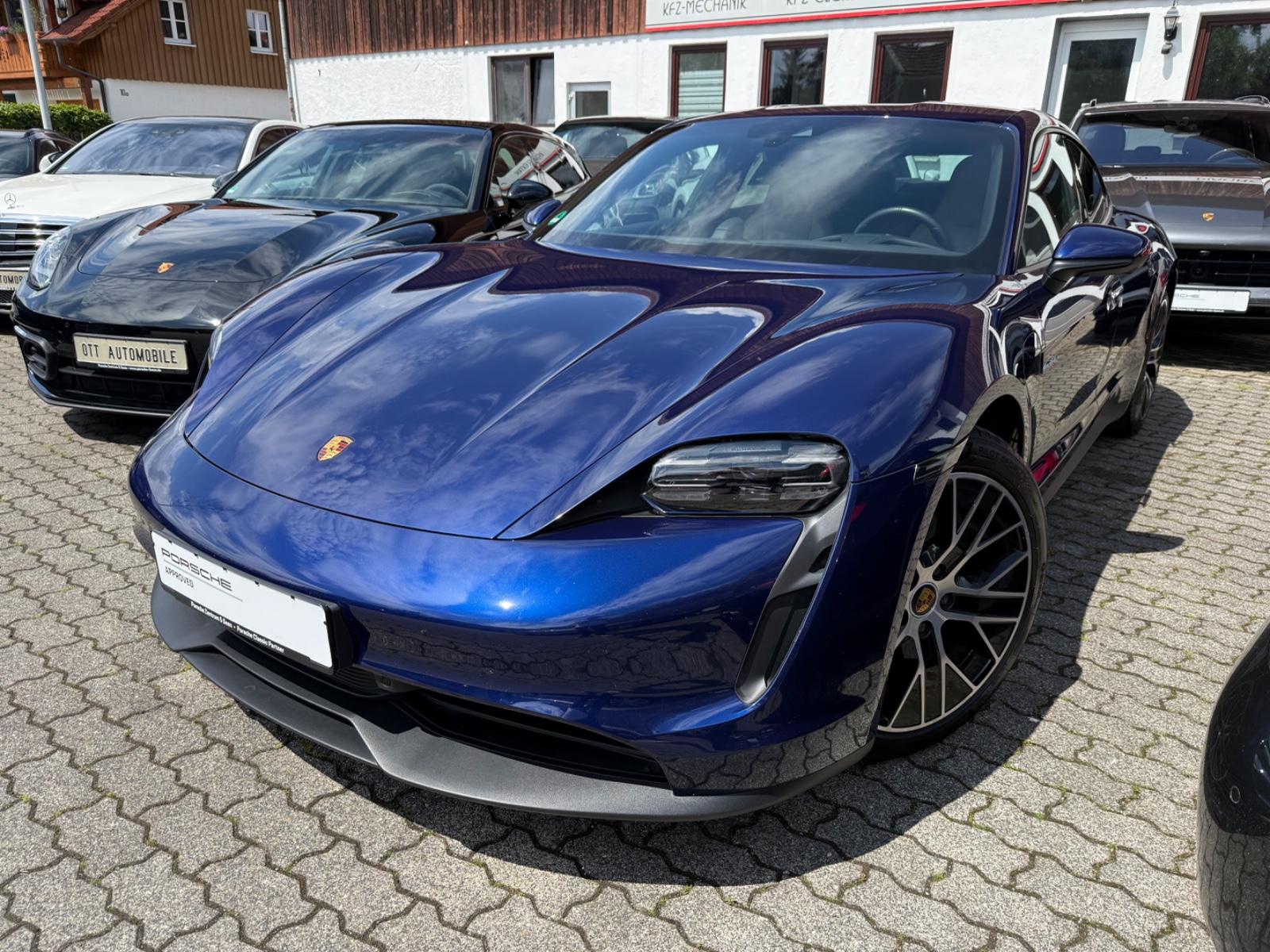 Porsche TAYCAN *APPROVED*SEHR GUTE AUSSTATTUNG*1.HAND