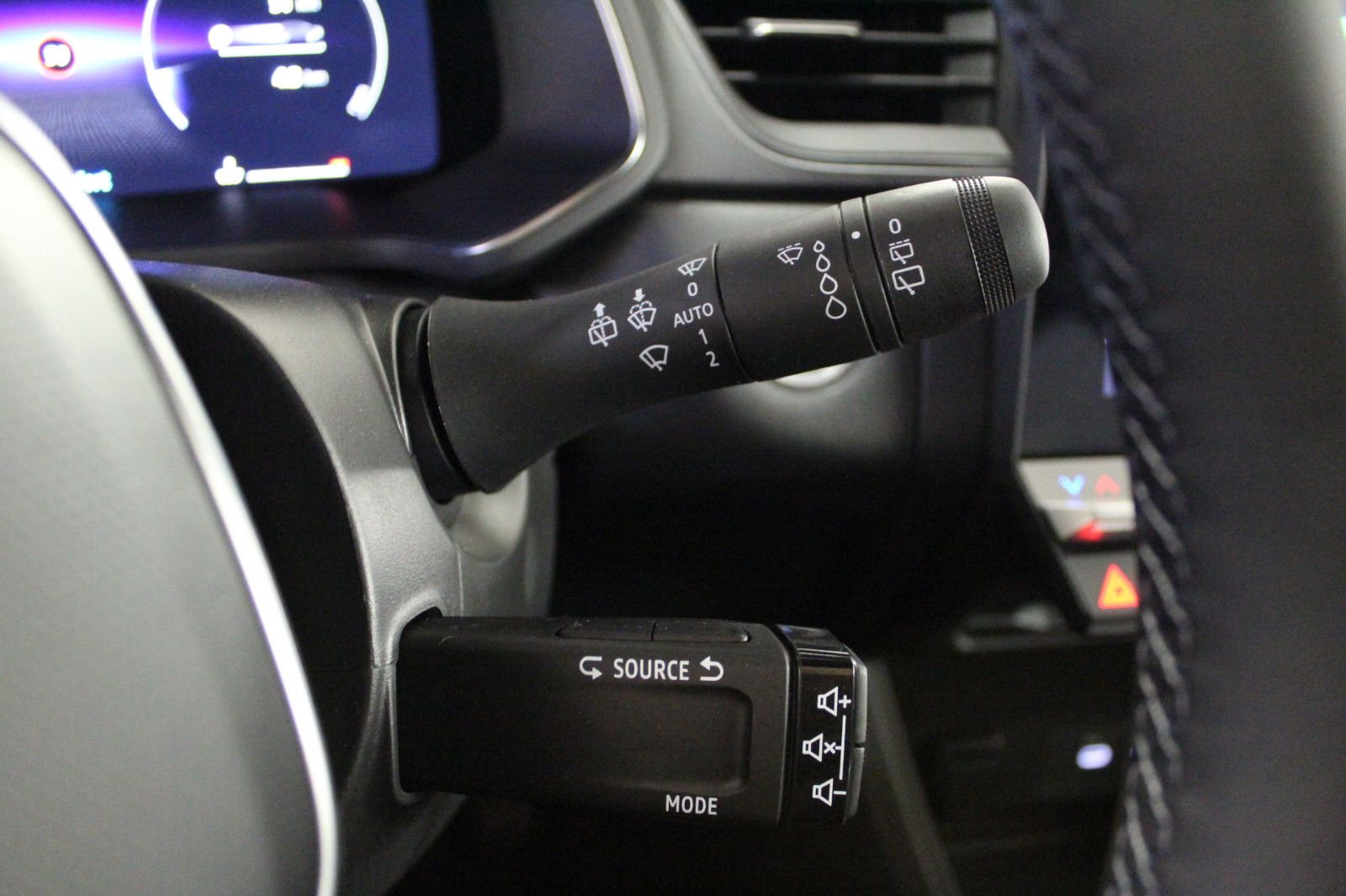 Fahrzeugabbildung Renault Captur TCe 115 KISS Sondermodell *Winter-Pak*Nav