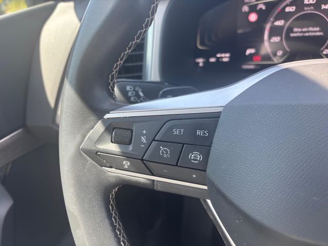 Ateca Xperience 2.0 TDI Navi AHK ACC el. Heckkl.