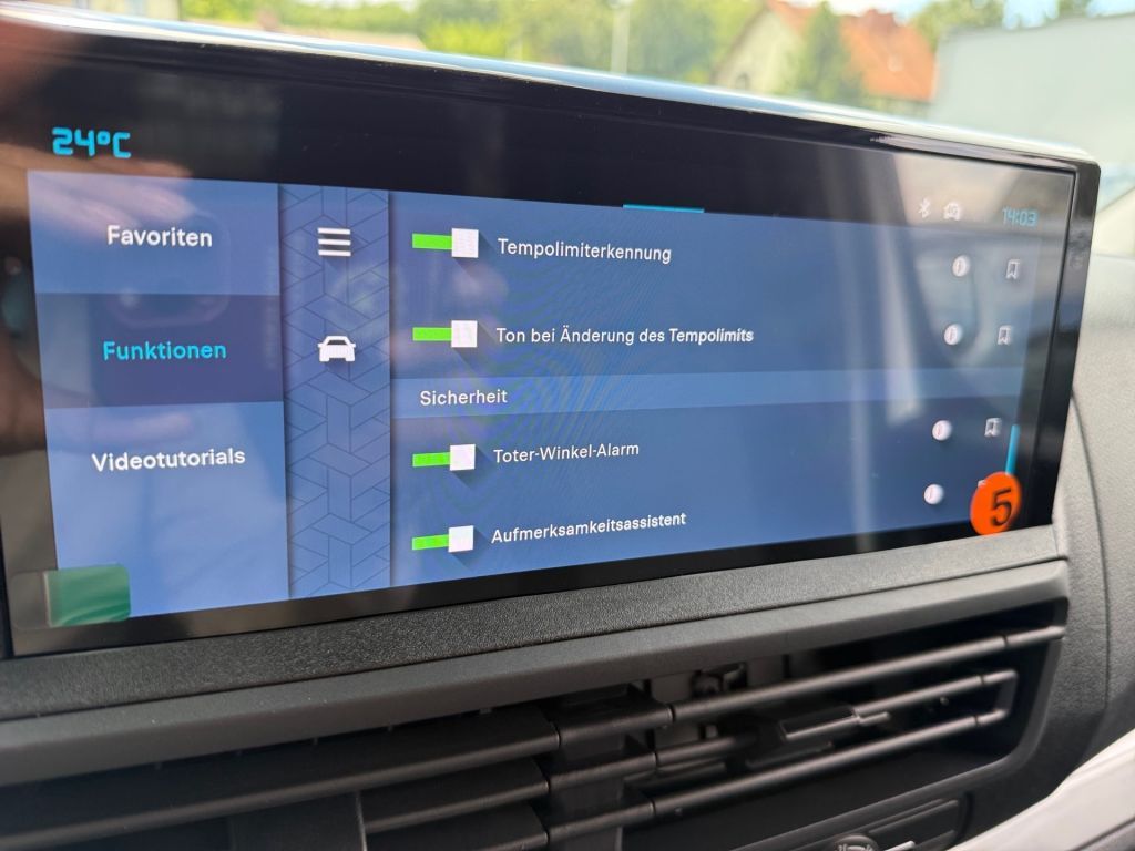 Fahrzeugabbildung Citroën Jumpy 1.5 Diesel 120 XL S&S *AHK*Surround View
