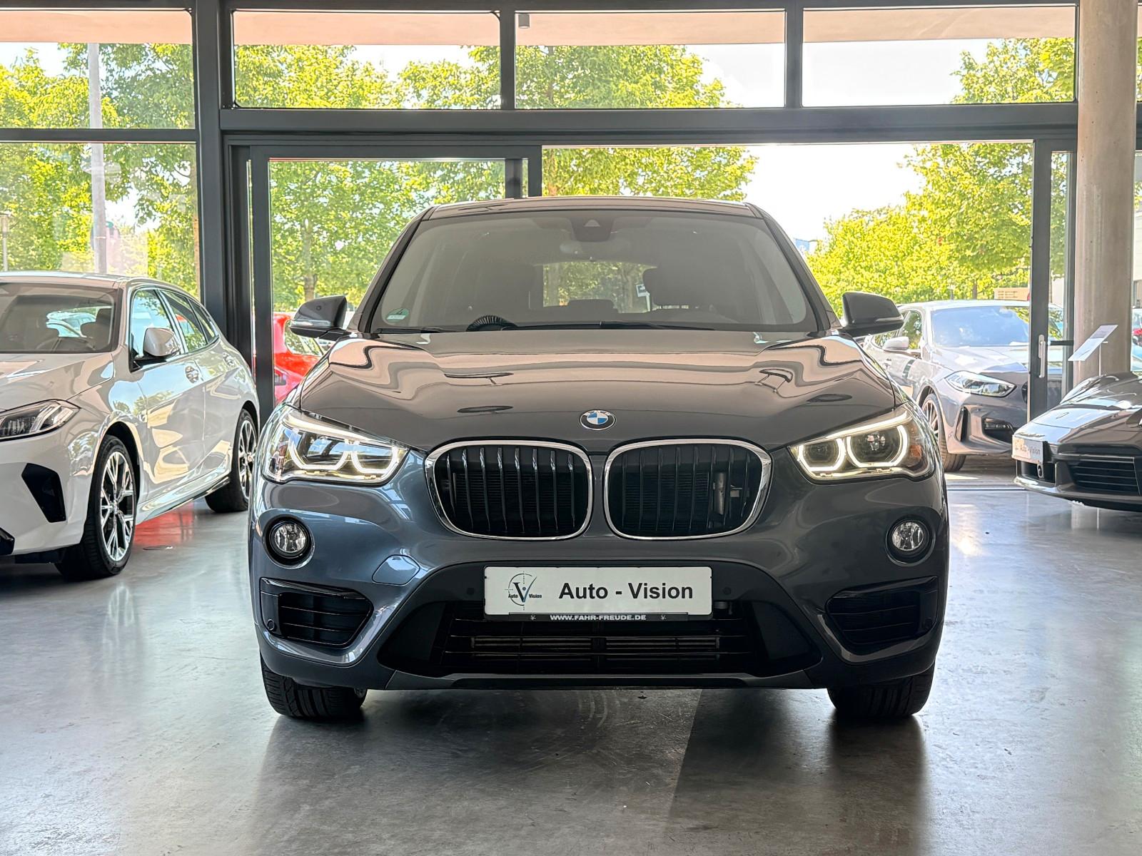 BMW X1 20i xDrive (F48) Sport Line *LED *HiFi *SHZ