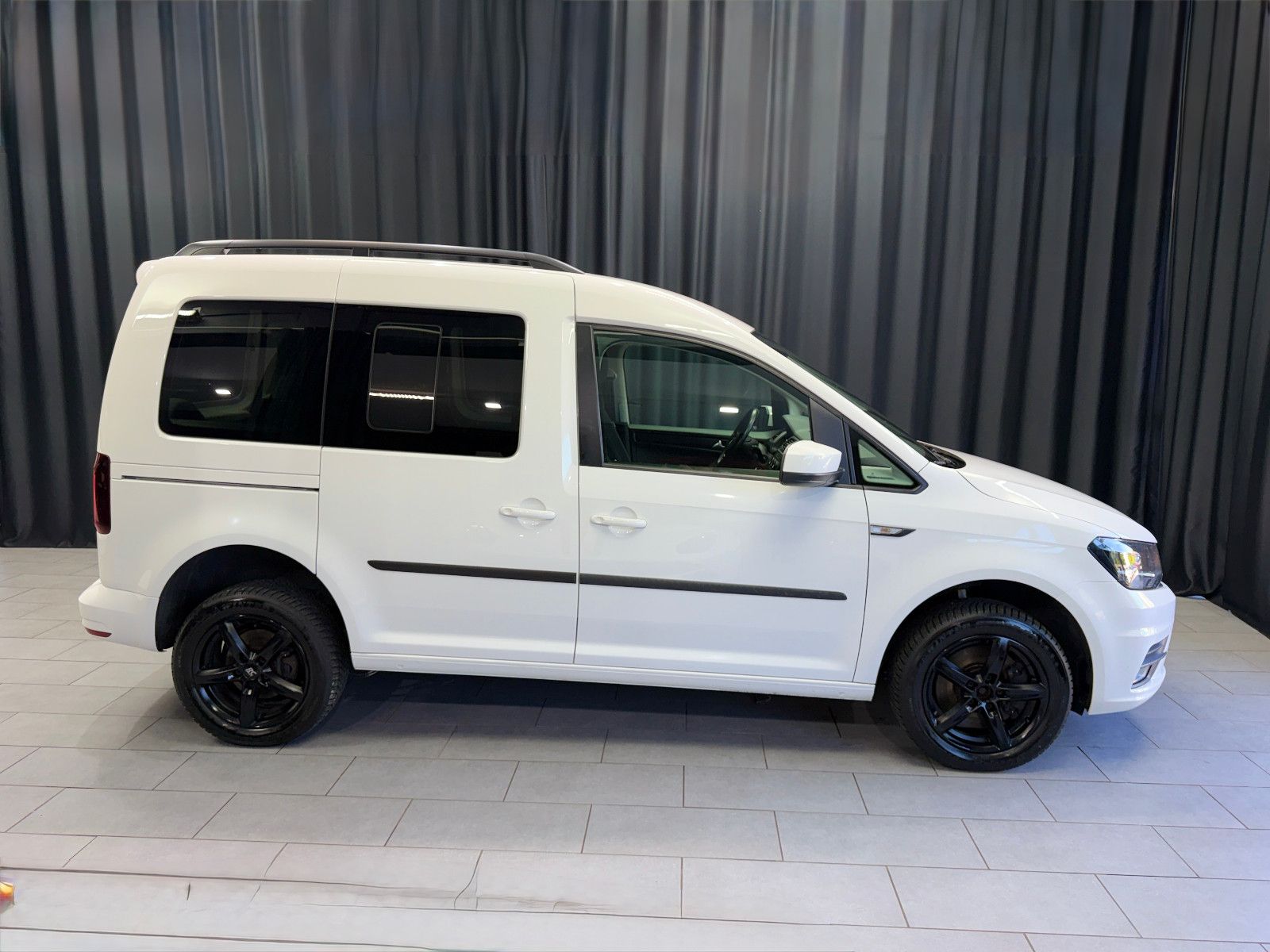 Fahrzeugabbildung Volkswagen Caddy Trendline BMT 4Motion |NAVI|PDC|KLIMA