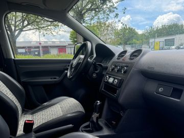 Volkswagen Caddy - 9