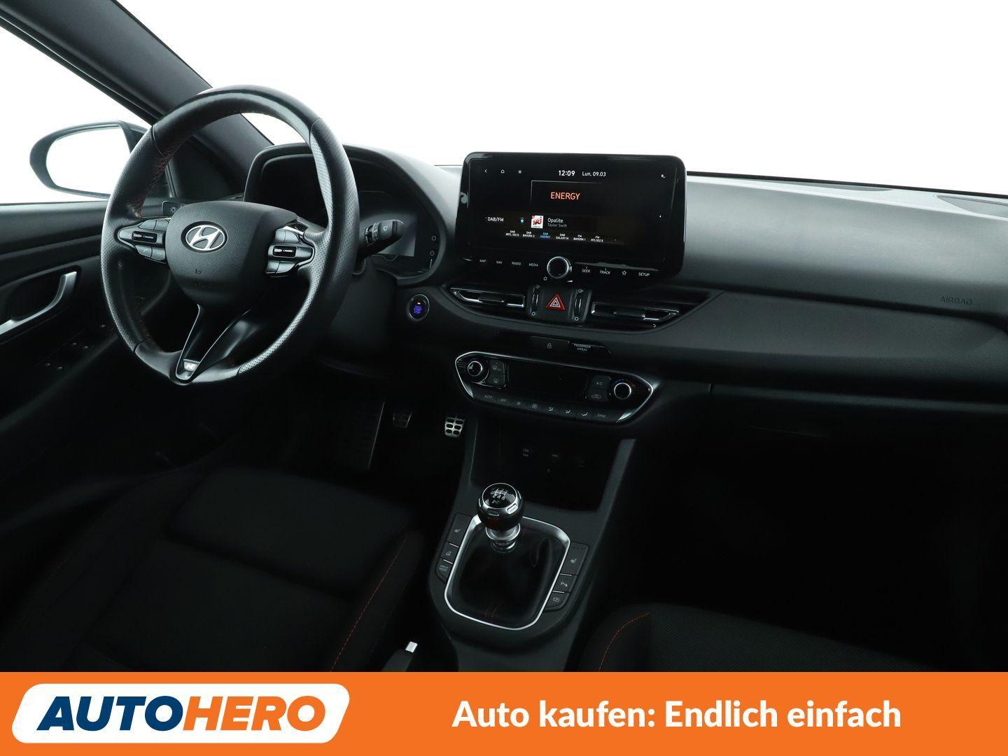 Hyundai i30 Fastback 1.5 T-GDI Mild-Hybrid N Line*NAVI*, миниатюра 12