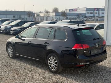 Volkswagen Golf - 6