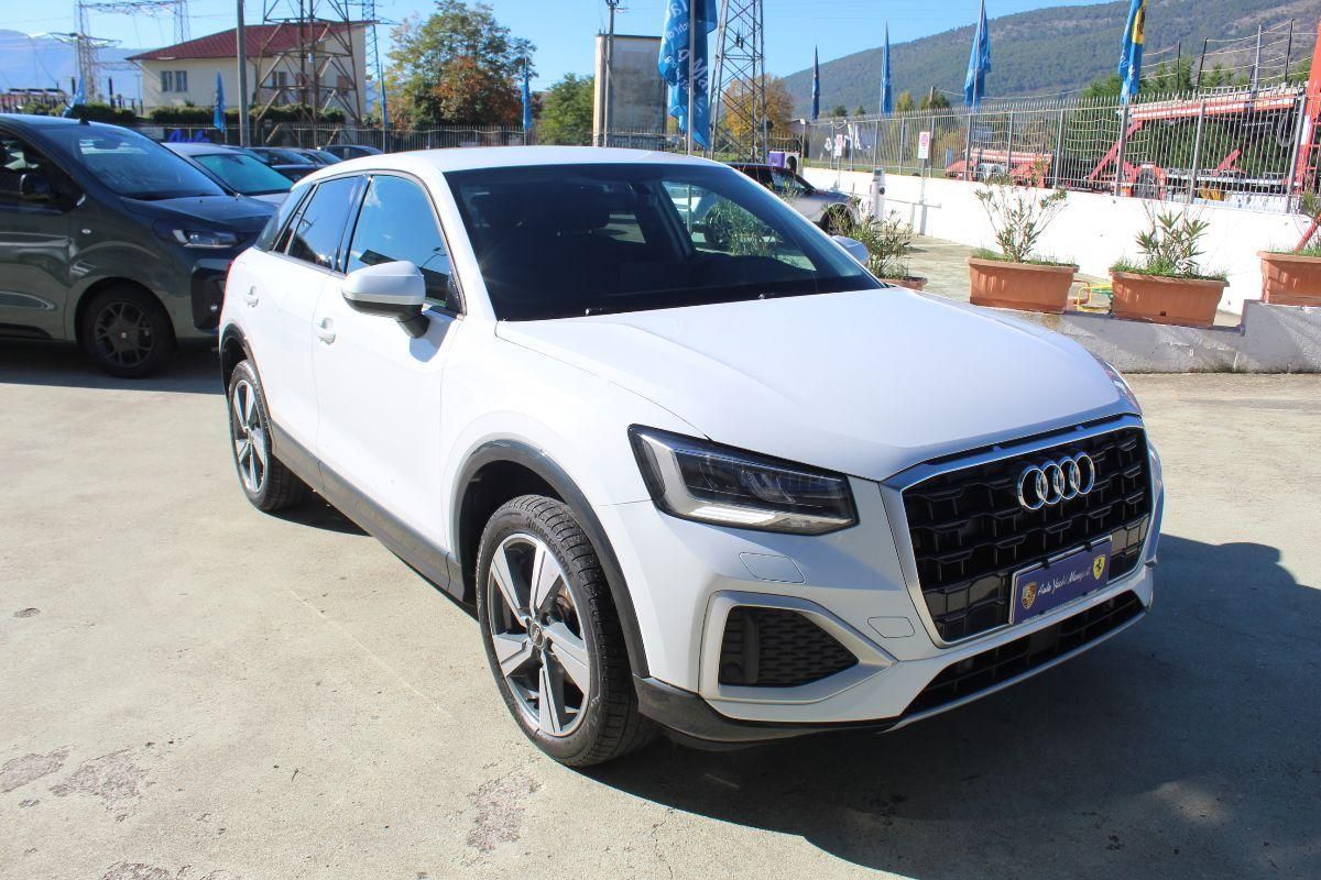 Audi AUDI - Q2 - 30 2.0 tdi Admired s-tronic imagem 3