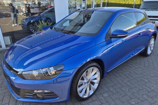 Volkswagen Scirocco 1.4 TSI BMT 90 kW Team