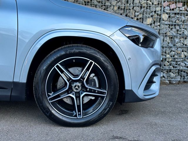 Mercedes-Benz GLA 200 – Bild 4