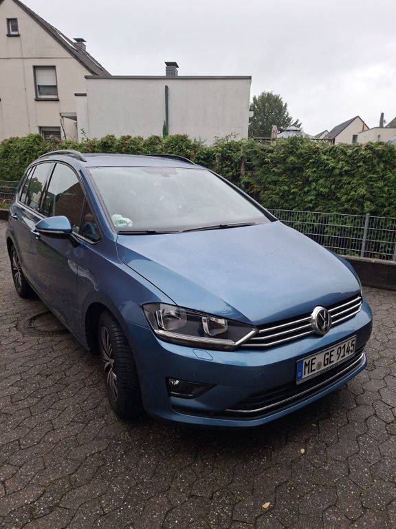 Image of Volkswagen Golf Sportsvan