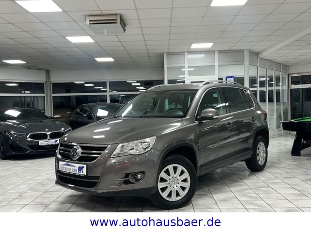 Volkswagen Tiguan Team 4Motion*1.H*TÜV/NEU*NAVI*SHZ*Parkass