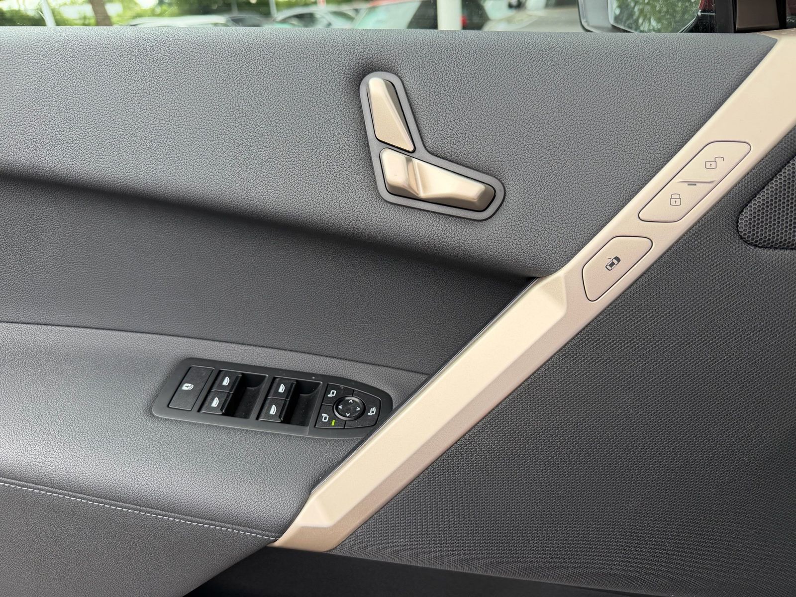 BMW iX - Bild 16