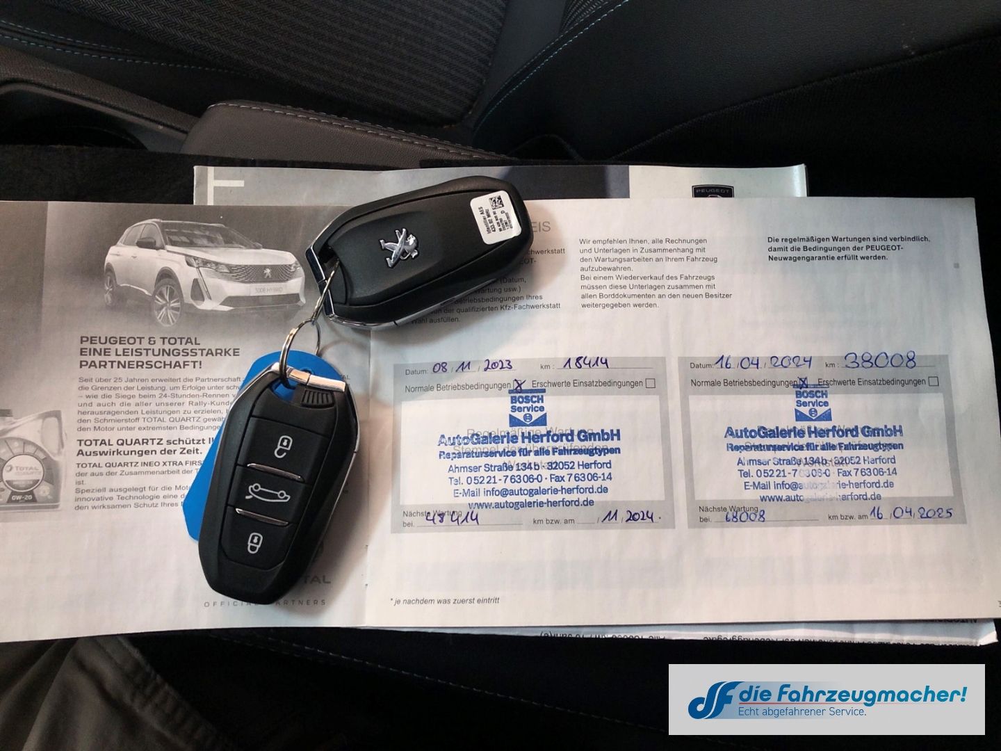 Fahrzeugabbildung Peugeot 3008 Allure Pack 1.5 BlueHDi Navi Digitales Cock
