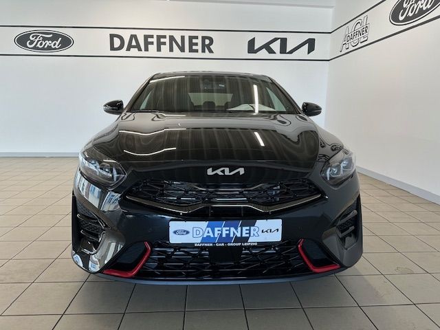 Fahrzeugabbildung Kia Ceed GT 1.6T-GDI, Alcantara, Virtual Cockpit, LE