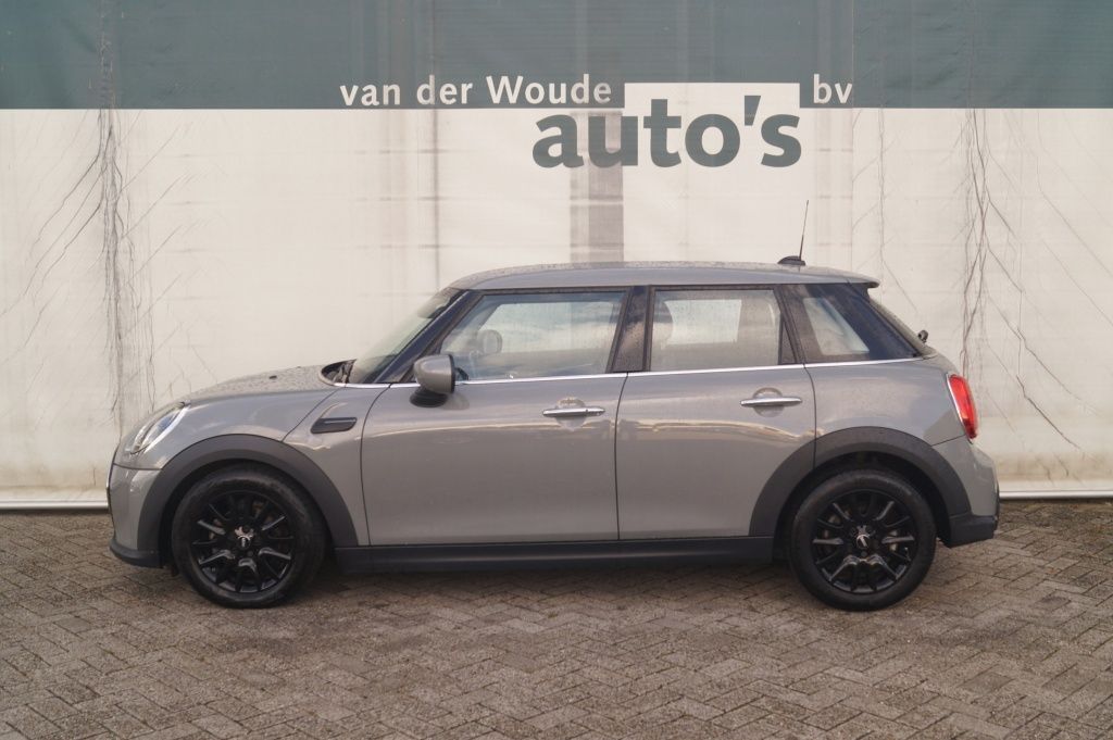 MINI Cooper 5-türig 1.5 136pk automatik Cooper Busine