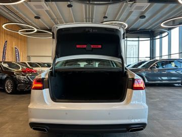 Audi A6 Lim. 3.0 TDI quattro *2. Hand*LED*Kamera*Navi