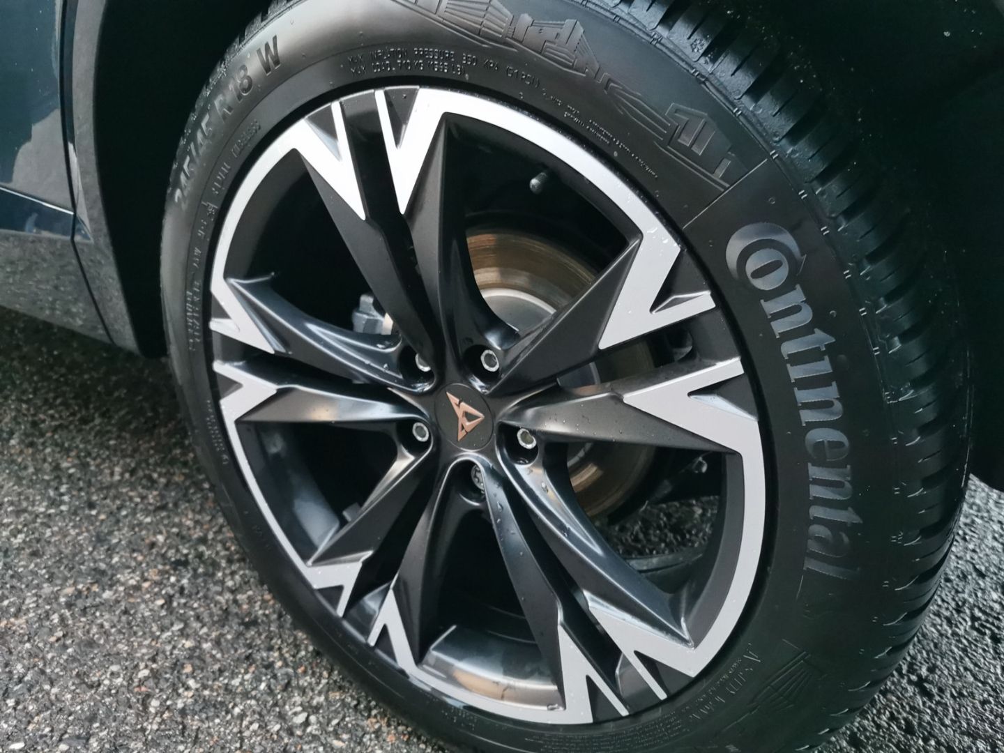 Fahrzeugabbildung CUPRA Formentor Navi digi. Cockpit LED El. Heckklappe