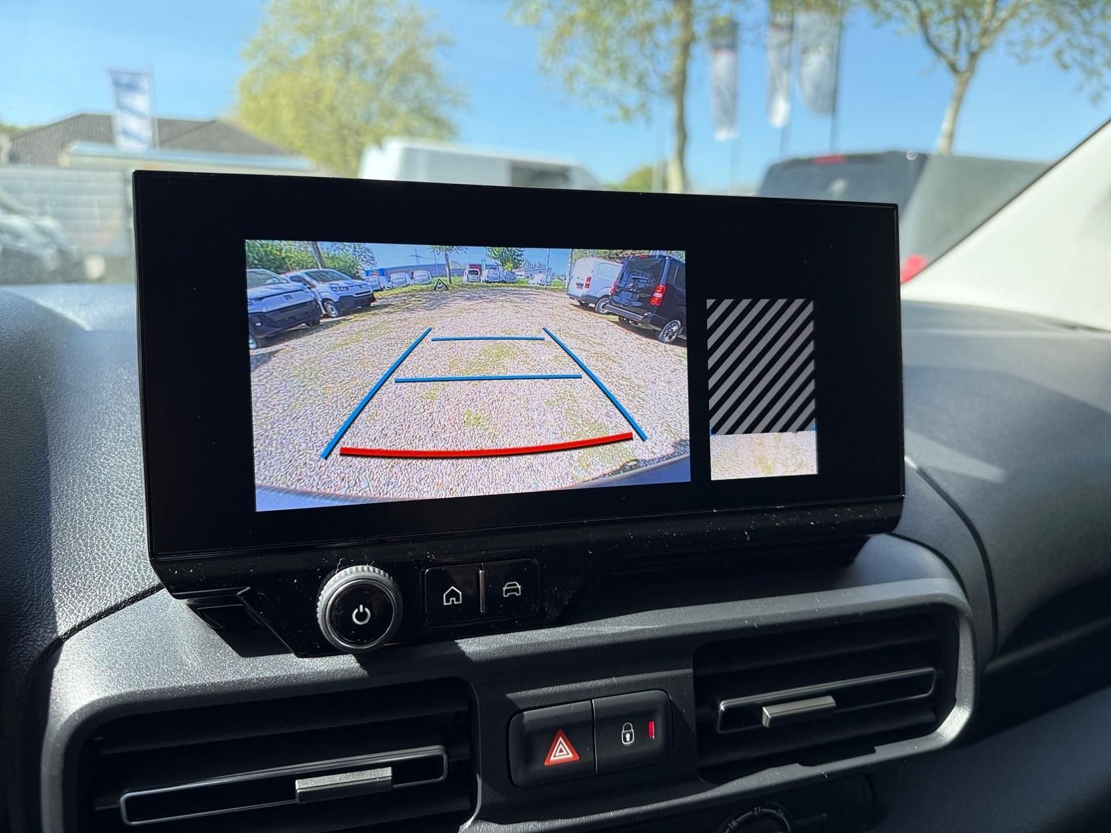 Fahrzeugabbildung Fiat Doblo XL Kastenwagen 130 MT6