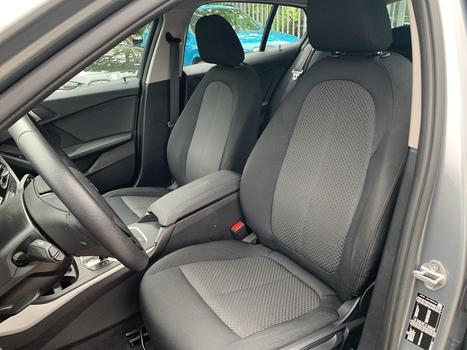BMW 118i Advantage Aut/LED/Navi/Sitzhzg/PDC foto 9