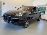 Porsche Cayenne Turbo V8 | LED | 21 ZOLL | Scheckheft - Porsche in Mainz