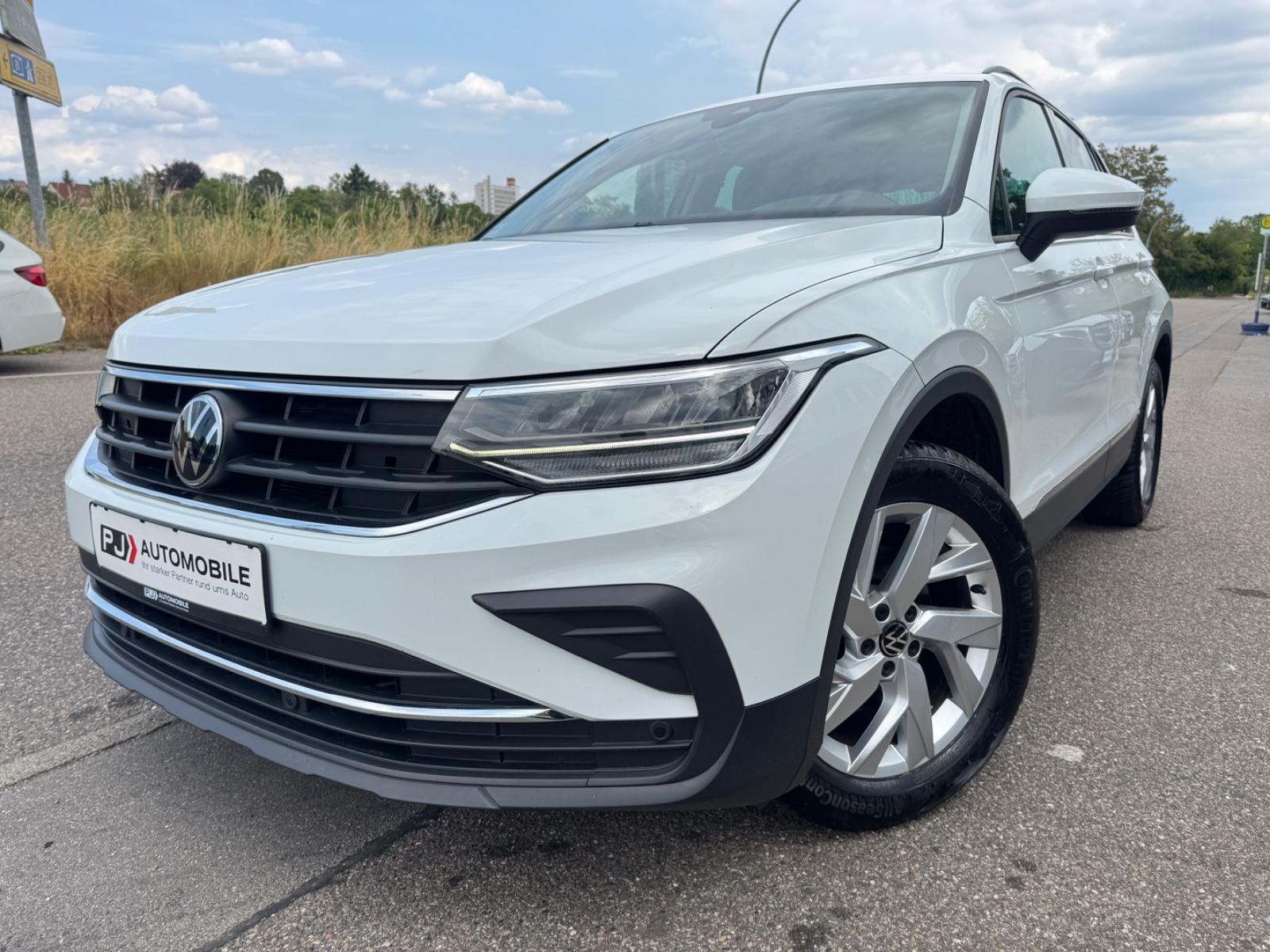 Volkswagen Tiguan 2.0 TDI Life Navi LED ACC Massage Spurha