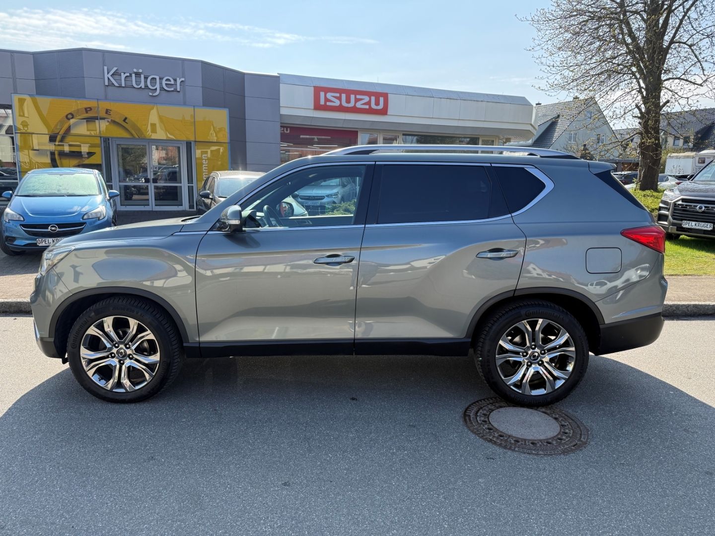 Fahrzeugabbildung KGM Rexton 2.2 AWD AT Sapphire Leder+SHZ+LHZ+Kamera