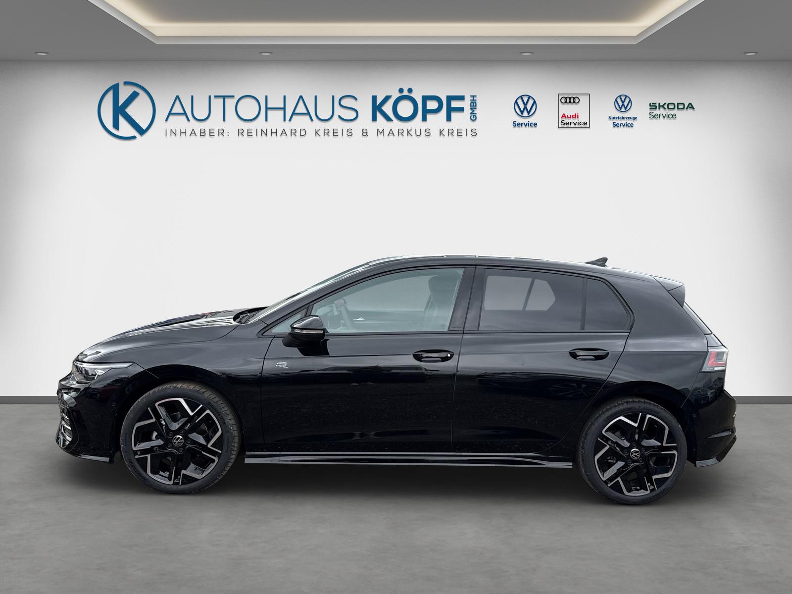 Volkswagen Golf 1.5 eTSI DSG R-Line AHK Matrix Black Style