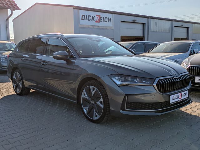SKODA Superb 2.0 TDI 4x4 Selection MATRIX*AHK*PANO*19"