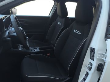 Fiat 600 Benzin Street LED KEYLESS SHZ CARPLAY