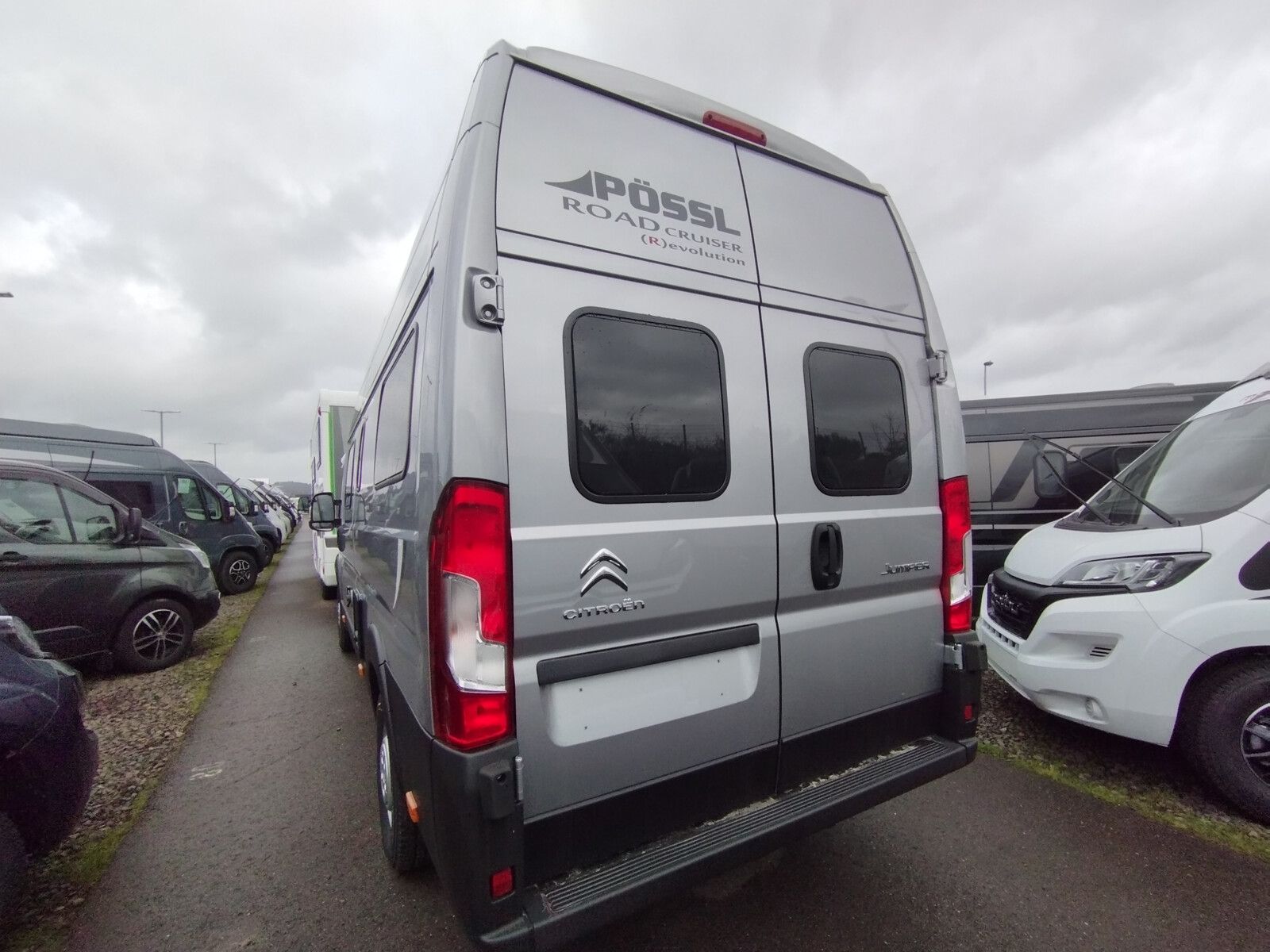 Fahrzeugabbildung Pössl Roadcruiser Revolution Citroen 165 PS Markise,RK