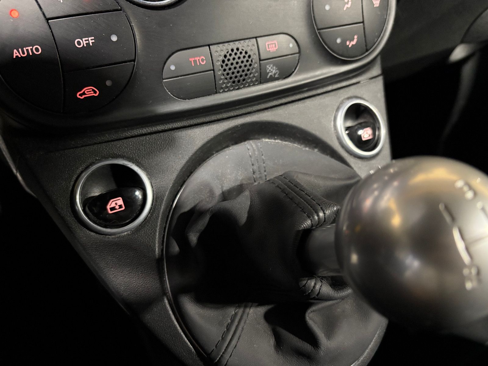 Fahrzeugabbildung Fiat ABARTH/595C/TURISMO/NAVI/APPLE-CAR/LED/PDC