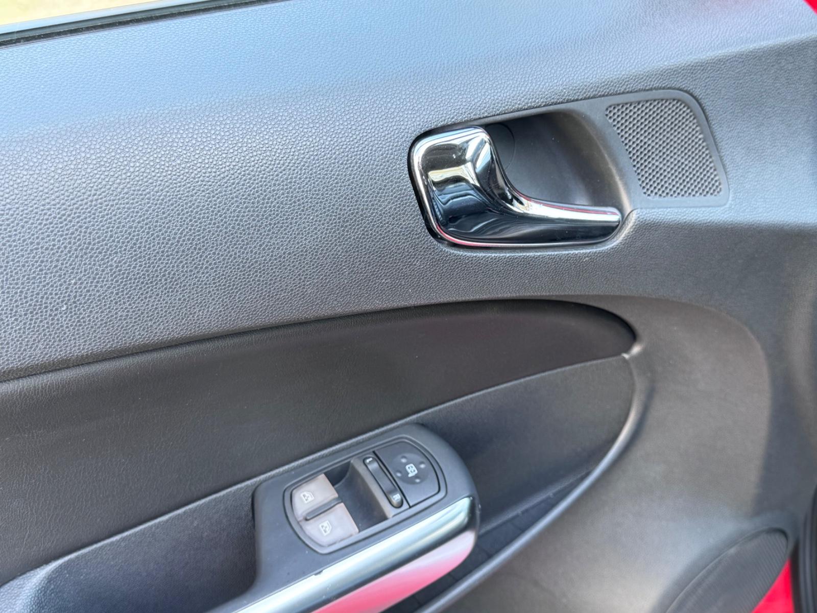 Opel Corsa D OPC RECARO-SITZE,NAVI,LEDER,GEPFLEGT